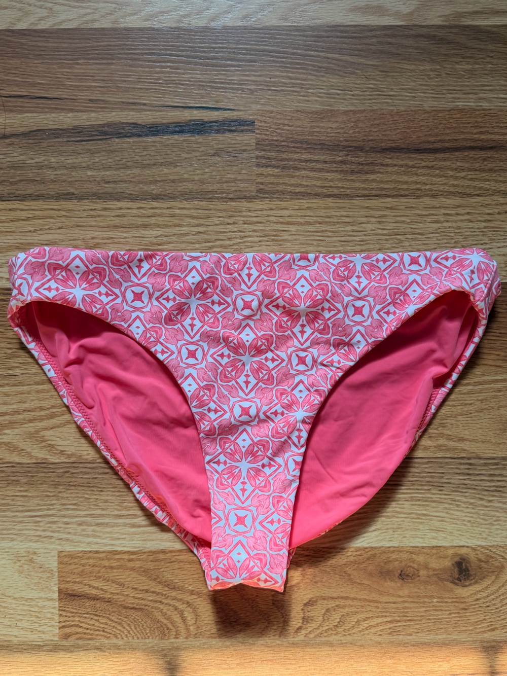 Vineyard Vines Pink Patterned Bikini Bottoms
